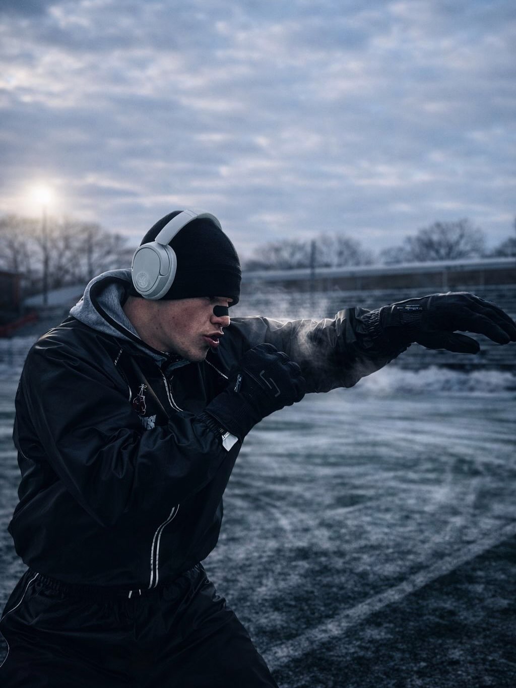 atlet skuggboxas med nose gills näsremsor